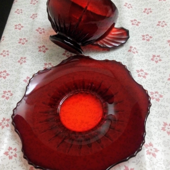 1920s Ruby Red Teacup and Saucer Depression glass - Picture 4 of 11
